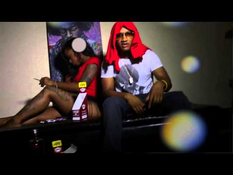 Lil Tezz Grind Slave Official Video (Dir. By @Kogoloud)