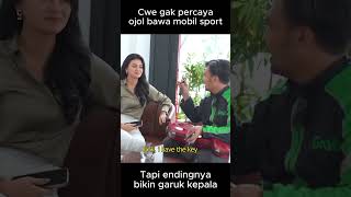 Download lagu Cwe gak percaya ojol bawa mobil sport, tapi endingnya bikin garuk kepala mp3