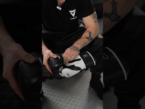 Перчатки для бокса V`Noks Aria White натуральная кожа тренировочные с пенно гелевым наполнителем 14 ун. - фото 1 - id-p3134038903