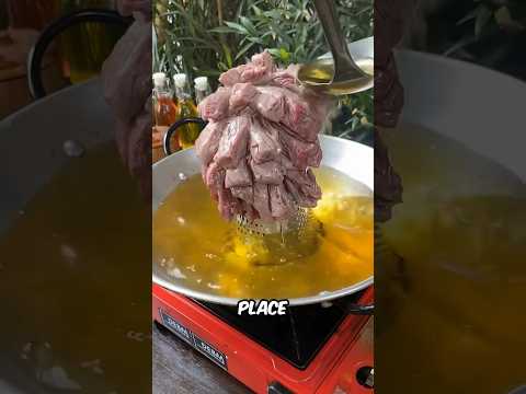 How Japanese People Fry their Meat 😲