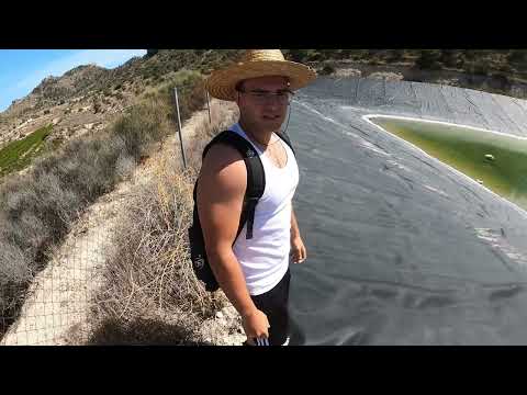 You wouldn't believe what I saw on this abandoned raft...