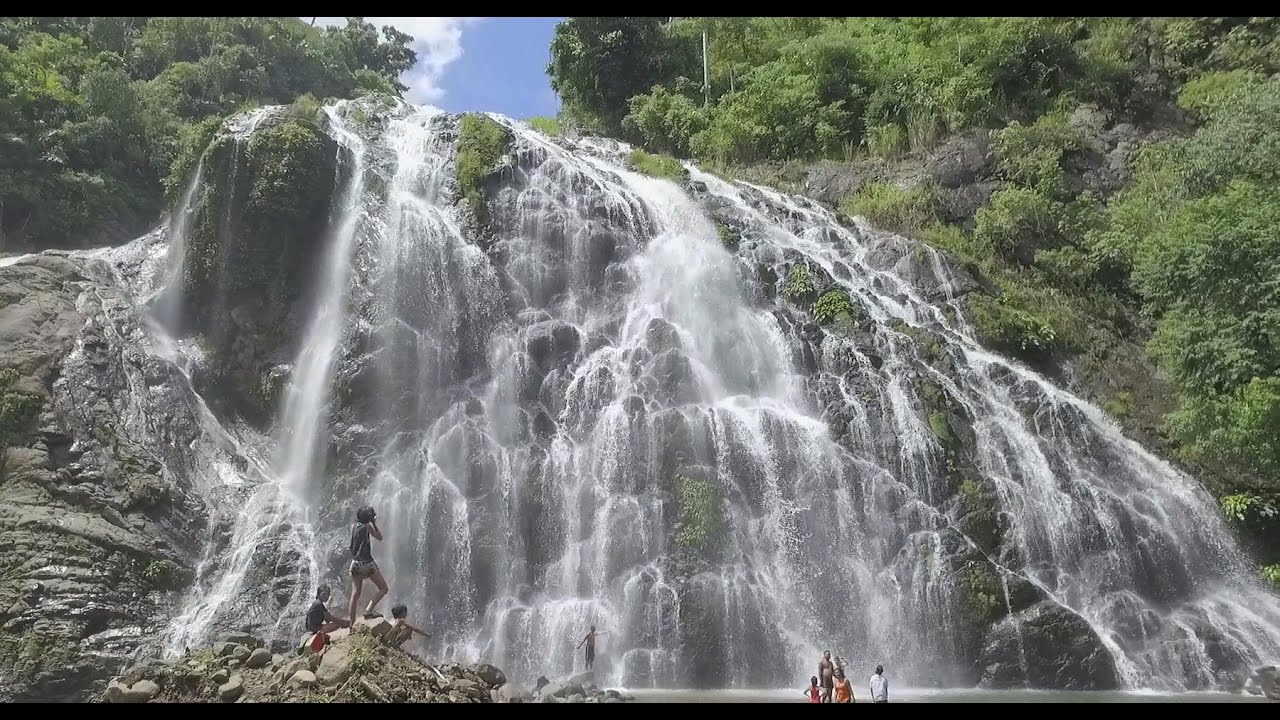 Putar video Bakit nasa MINDANAO ang pinaka-magagandang WATERFALLS sa PILIPINAS sekarang Bakit nasa MINDANAO ang pinaka-magagandang WATERFALLS sa PILIPINAS