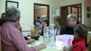 preview picture of video 'Cáritas Villacañas, Hogar San José: la cotidiana Caridad'