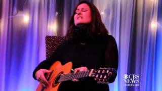 Paula Cole performs "Why Don't You Go?"