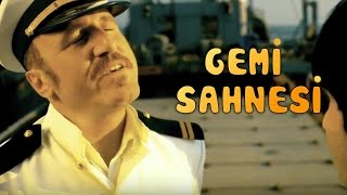 Gemi Sahnesi  Kutsal Damacana Türk Komedi Filmi