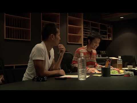 Golden Smile feat. EXILE ATSUSHI のサムネイル