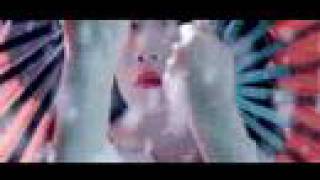 Wu-Tang Clan &amp; Erykah Badu - The Heart Gently Weeps