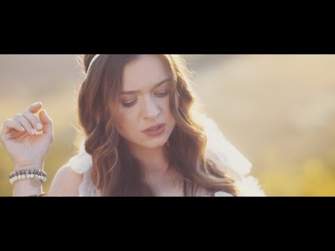 Alžběta Kolečkářová - Pojď mě k nebi vzít (Official videoclip)