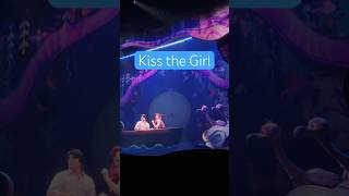Kiss the Girl from Disney World’s new and improved Little Mermaid show 😙 #disneyworld