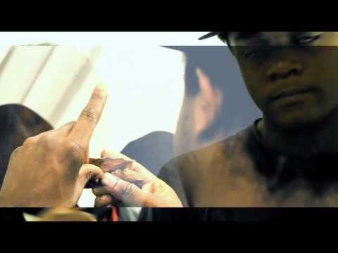 Roney - DumDeeDum (Music Video)