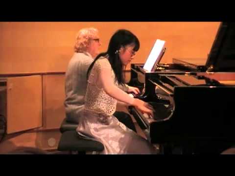 Heidi Yi plays Grieg Piano Concerto in A Minor Op.16
