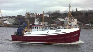 preview picture of video 'Ferry Ride from North Shields Across The River Tyne to South Shields, England - 17th February, 2015'