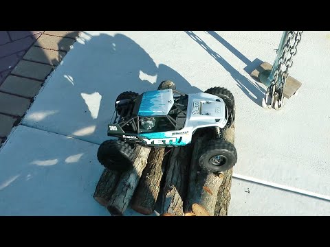 Unboxing & First Run: Axial Yeti 4WD RC Truck