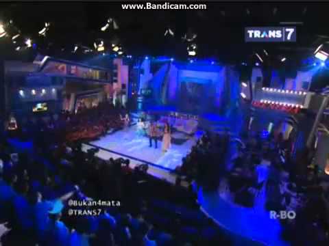 Bukan Empat Mata - Ikke Nujanah & Shreya Maya @Terajana 22 mei 2014