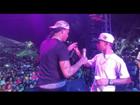QUÍMICO ULTRA MEGA ❌ PRESENTA AL CHINO KING EN VIVO 🔴 (VIDEO OFICIAL)