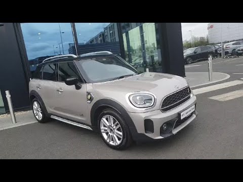 Mini Countryman Cooper S E Exclusive - Image 2