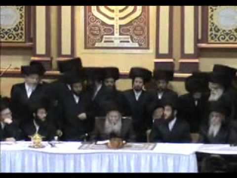 Simchas Bais HaShoeva by the Bobover Rebbe, Rav Bentzion Halberstam Shlita