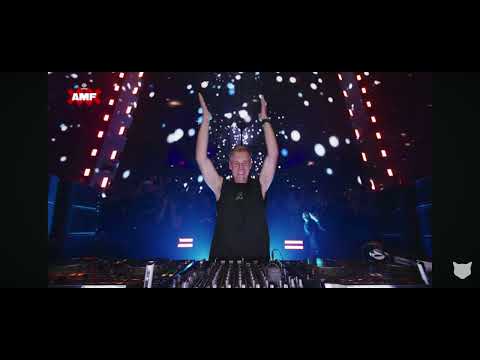 Armin van Buuren & Alle Farben ft. Ava Silver – Lost In Time