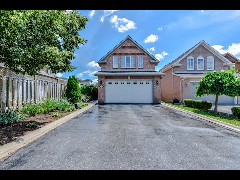 25 Saddletree Trail Brampton