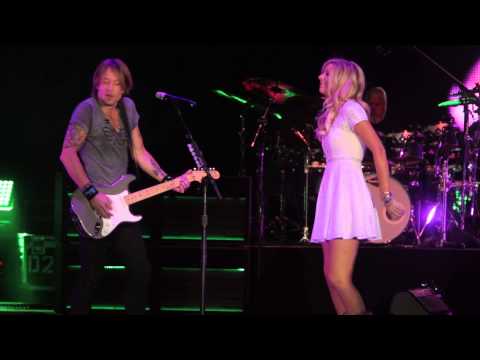 Keith Urban and Lindsay Bruce Sing We Were Us at Sleep Train Amphitheater in Sacramento, CA