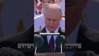 Download lagu Putin Ucapkan “Ura” Saat Parade Kapal Perang Rusia mp3 Download lagu Putin Ucapkan “Ura” Saat Parade Kapal Perang Rusia mp3