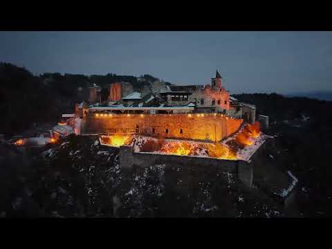 Burg Landskron in Kärnten | Atemberaubendes Abendpanorama über Villach (4K) #LandformVisuals
