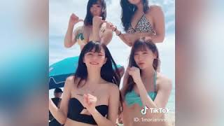 TikTok おっぱい出してる女の子集