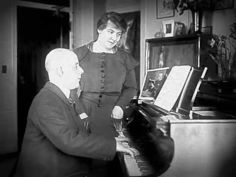 Dutch Contralto Julia Culp: I've Been Roaming / Mondnacht (1914-15)