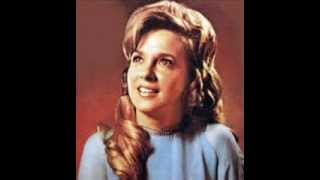 Connie Smith - That&#39;s All This World Needs