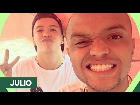 MC Sannti E MC CB - Banho De Chandon ( DJ Teoh )