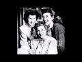 The Andrews Sisters - Them That Has, Gets 