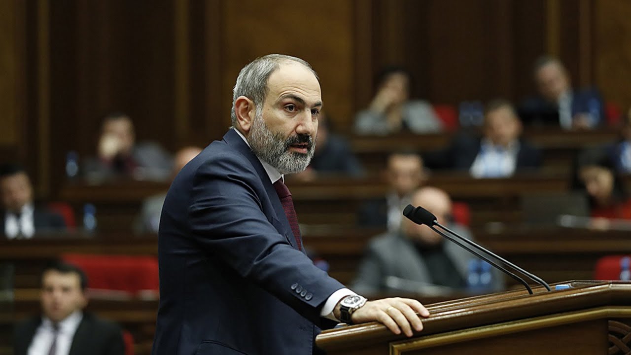 #Հիմա. Նիկոլ Փաշինյանը գալիս է ԱԺ. ուղիղ