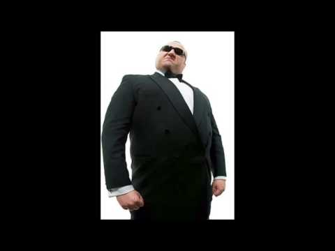 Barron Knights - Then He Kicked Me.