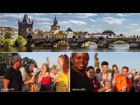 CHARLES BRIDGE in PRAGUE, the most beautiful bridge in Europe : What to know, interviews and game