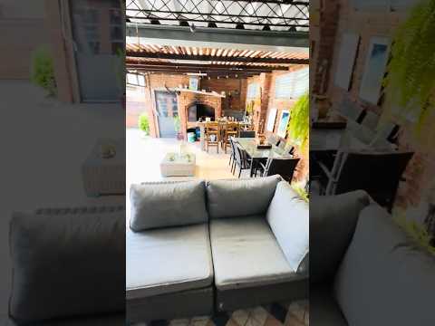 Casa 3 dormitorios patio cochera y barbacoa Trinidad Flores URUGUAY @Inmobiliaria Menyou en Uruguay