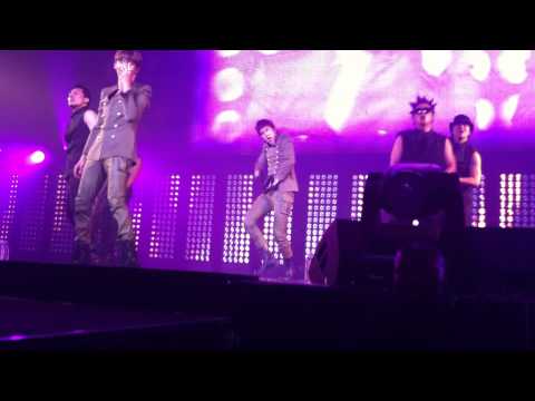 [110611] SM Town in Paris - DBSK: Keep Your Head Down