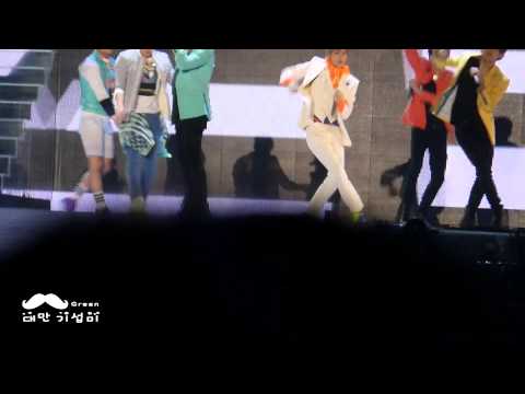 130424 M!CD in Taiwan-U-KISS 만만하니  (fan cam)