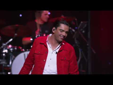 Yves Berendse - Greatest Love Of All (Yves In De AFAS Live)