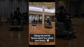 ריקוד מטאטא לילד הכי קטן 🧹🚚 😅🎶 #חתונה #מצווה_טאנץ