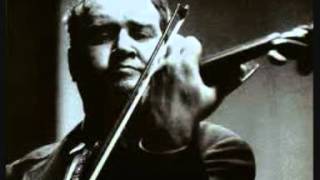 Tchaikovsky - Violin concerto - Oistrakh / Philadelphia / Ormandy