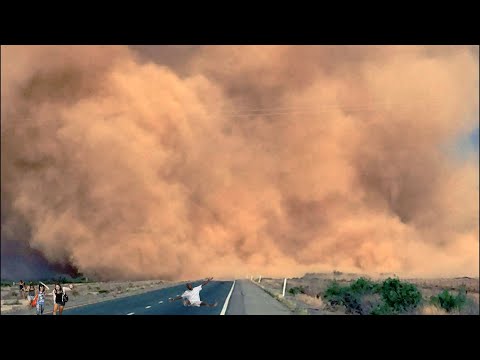 Arizona covered by giant sand wall! Ten of meters high dust storm strikes Phoenix city