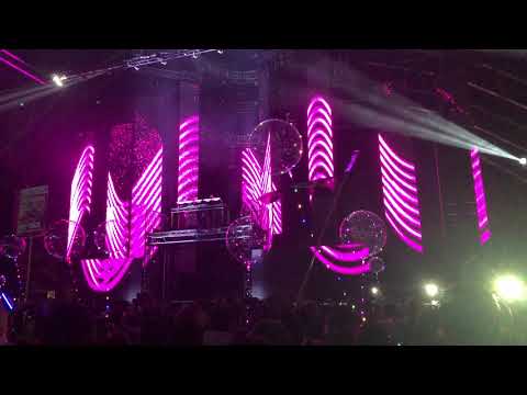 Ferry Corsten pres. System F - Solstice (Dreamstate SoCal 2018, 11-24-2018)