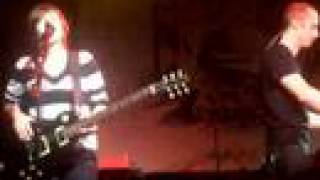 Tegan &amp; Sara - Are You 10 Years Ago 23/02/08 Leeds