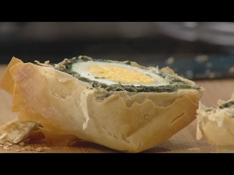 Πασχαλινά πιτάκια με αυγό | 23/04/2022 | ΕΡΤ