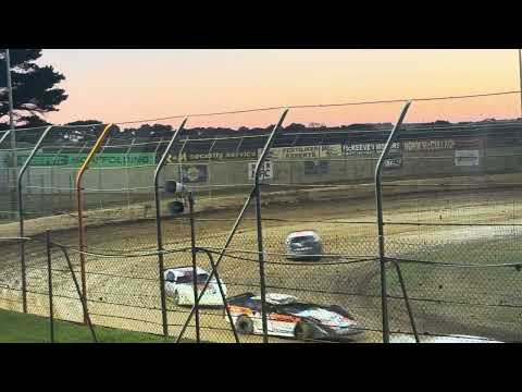 Super Sedans Australian Title B-Main 1 Premier Speedway Warrnambool 21/02/2026