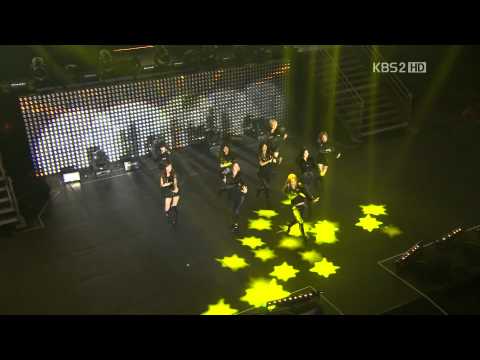 Tiffany (SNSD) Ad-libs Mr. Taxi @ K-pop in Paris Feb18.2012 GIRLS' GENERATION 1080p HD