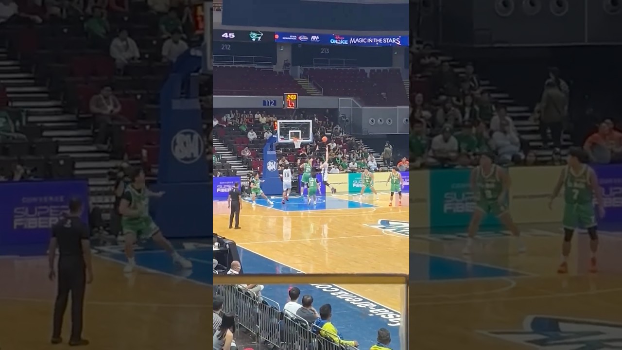 Highlights: Matthew Montebon of Adamson driving to the basket