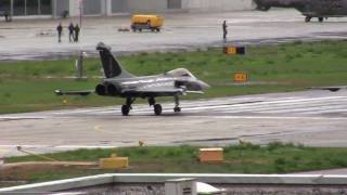 preview picture of video 'Dassault Rafale C -  takeoff - Sion Airshow - 18.09.2011'