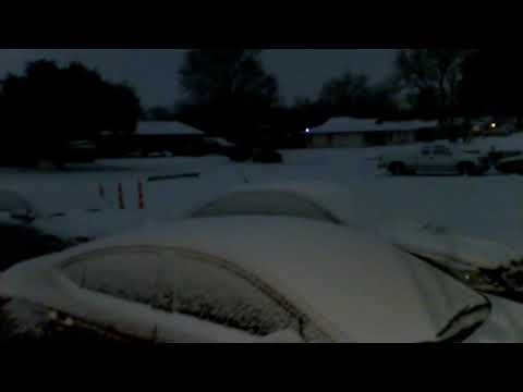 Weather Fort Worth Texas 2/17/21 3 am, Snow and Sleet and Icicles!! ❄ #FORTWORTH