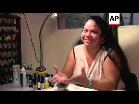 Cubans celebrate Christmas with hopes of a better future with restored diplomatic ties to US